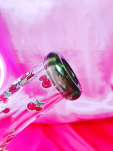 10" Cherry Hello Kitty Beaker Bong – Thick 9mm Borosilicate Glass