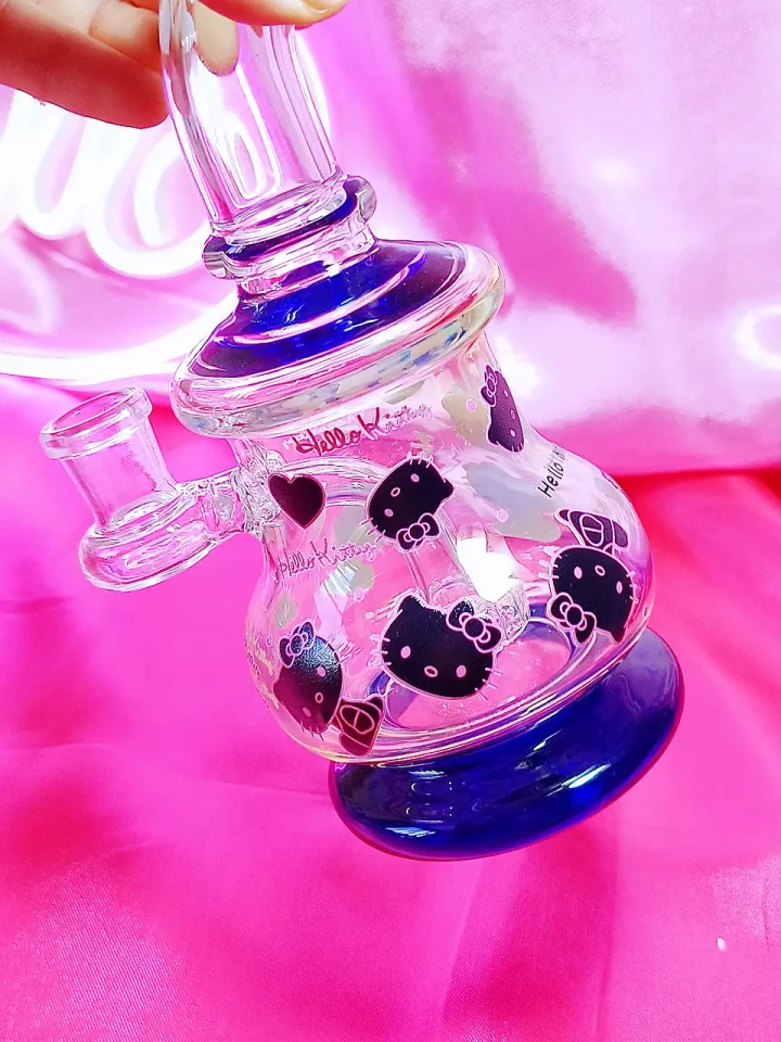 Chic "Hello Kitty" Artisan Glass Bong | Black & Pink Aesthetic