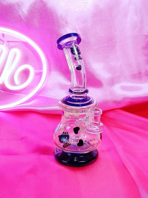 Chic "Hello Kitty" Artisan Glass Bong | Black & Pink Aesthetic