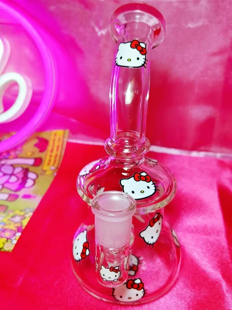 Classic Hello Kitty Head Glass Bong with Red Bow