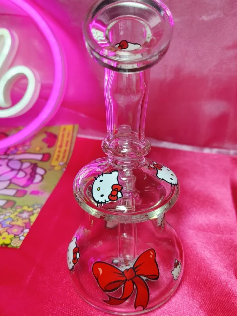 Classic Hello Kitty Head Glass Bong with Red Bow