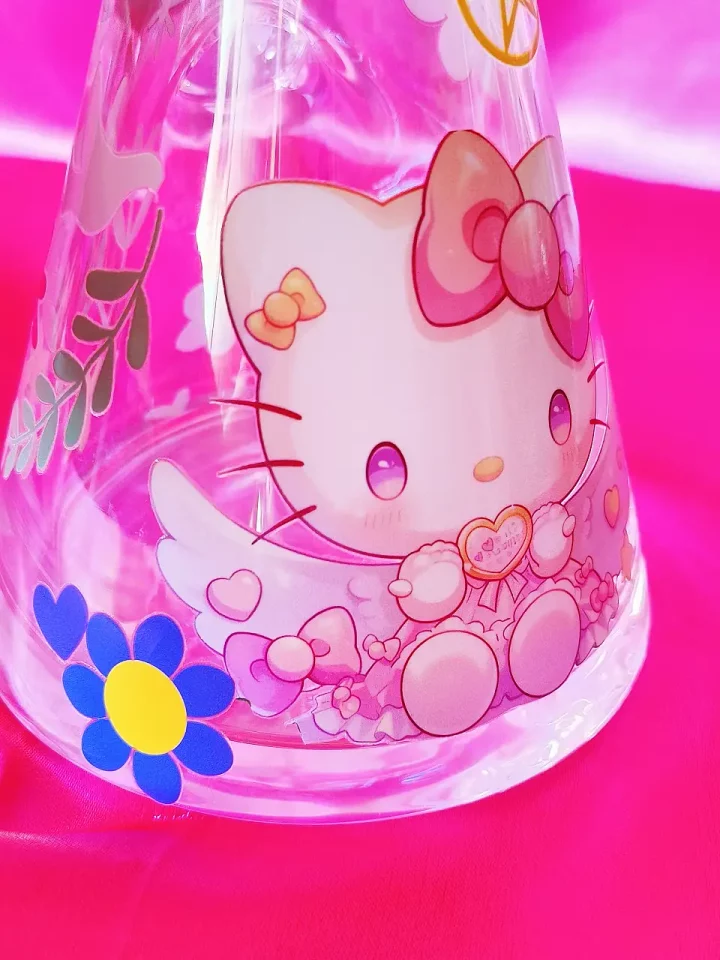 Dreamy Angel Love Hello Kitty Sparkle Bong
