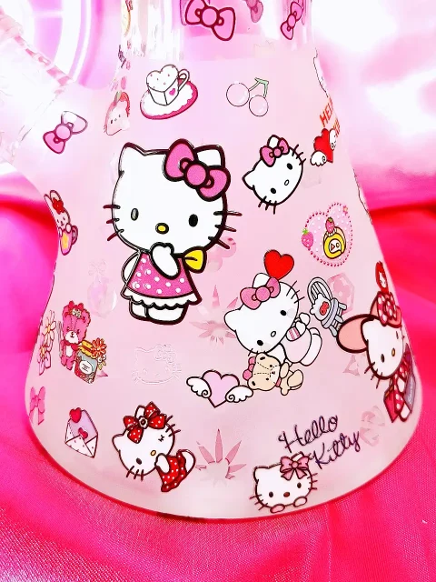 Hello Kitty Overload Cute Glass Bong