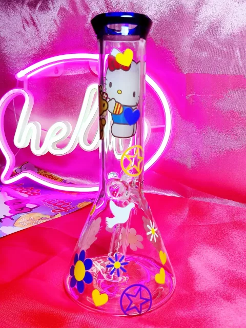 Playful Hello Kitty & Little Bear Glass Bong