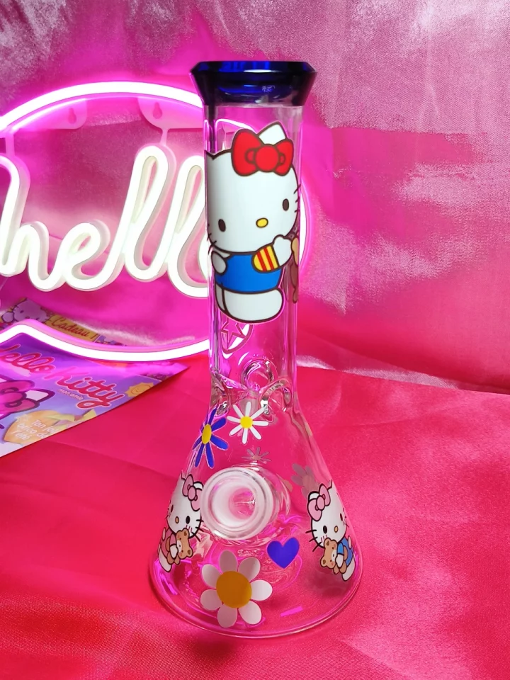 Playful Hello Kitty & Little Bear Glass Bong