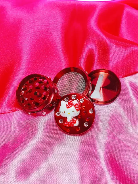 Ruby Red Hello Kitty Sparkle Mini Grinder - Dazzling & Sweet