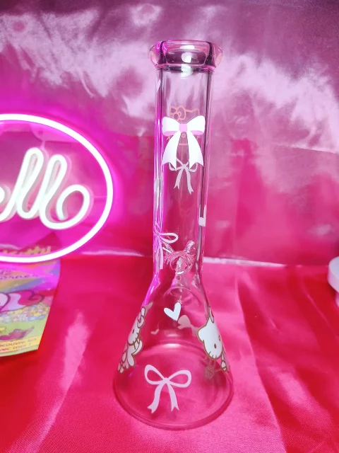 Sweet Pink Angel Hello Kitty Glass Bong - Image 3
