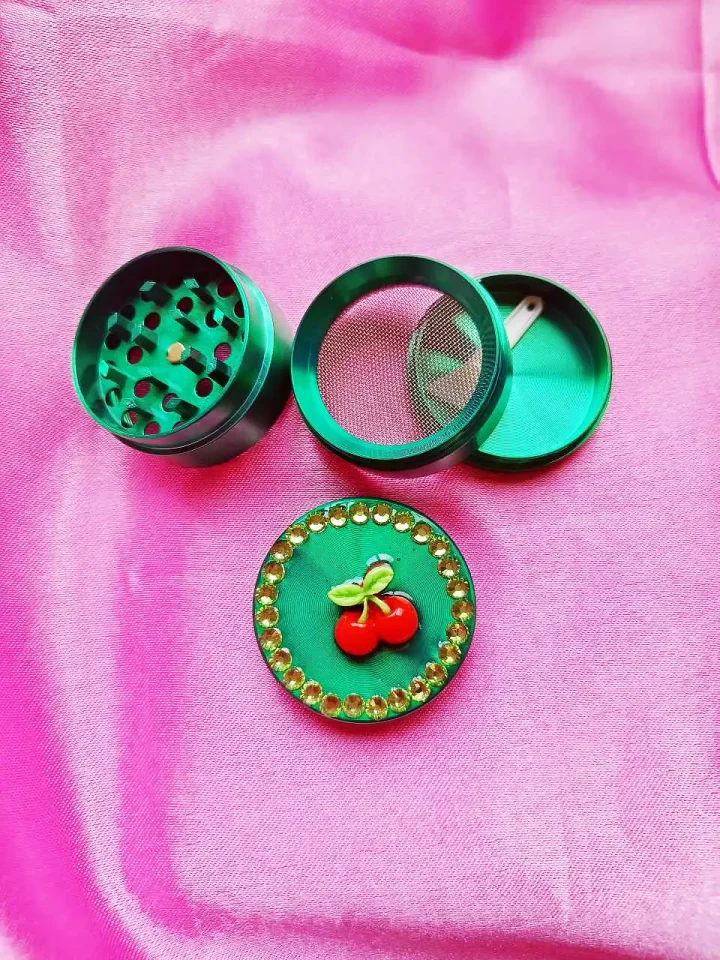 Sweet Cherry Delight Mini Grinder - Emerald Sparkle