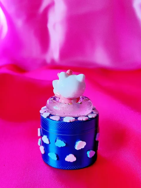 Hello Kitty Cloud Dreams Herb Grinder