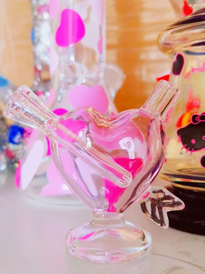 Pocket-Sized Cutie Heart-shaped Bubbler