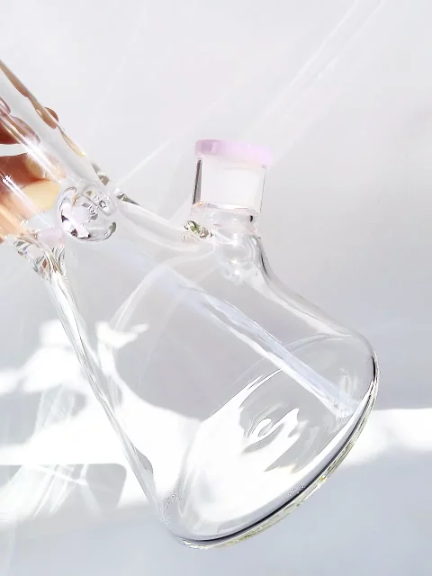 Pretty in Pink Classic Beaker Glass Bong