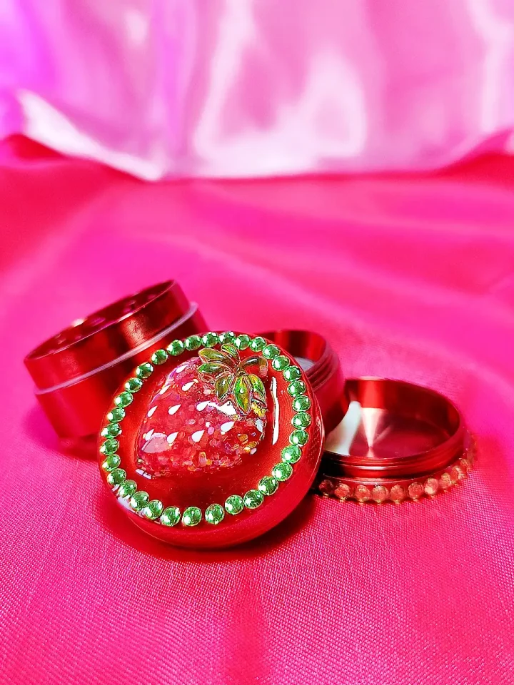 Red Sparkle Strawberry Rhinestone Grinder