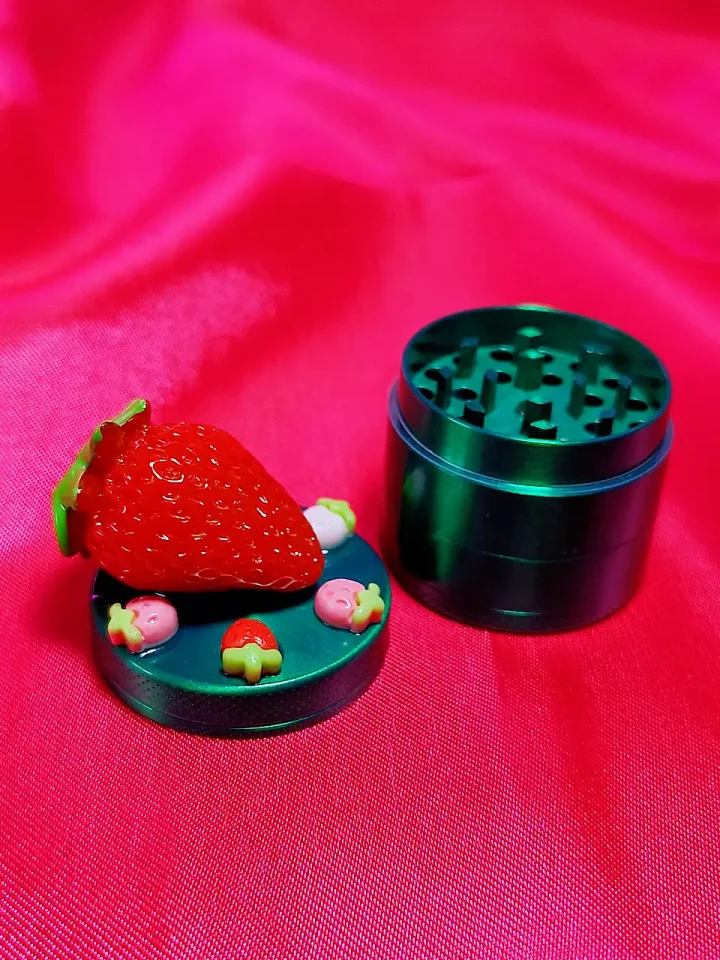 Sweet Strawberry Patch Herb Grinder