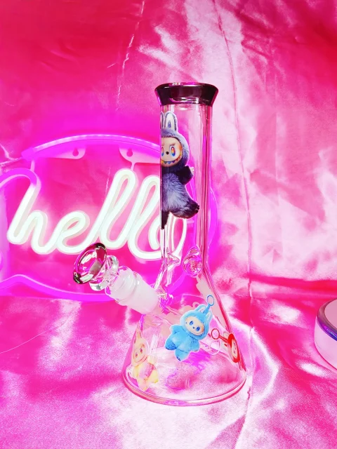 Big into Energy Labubu Beaker Glass Bong