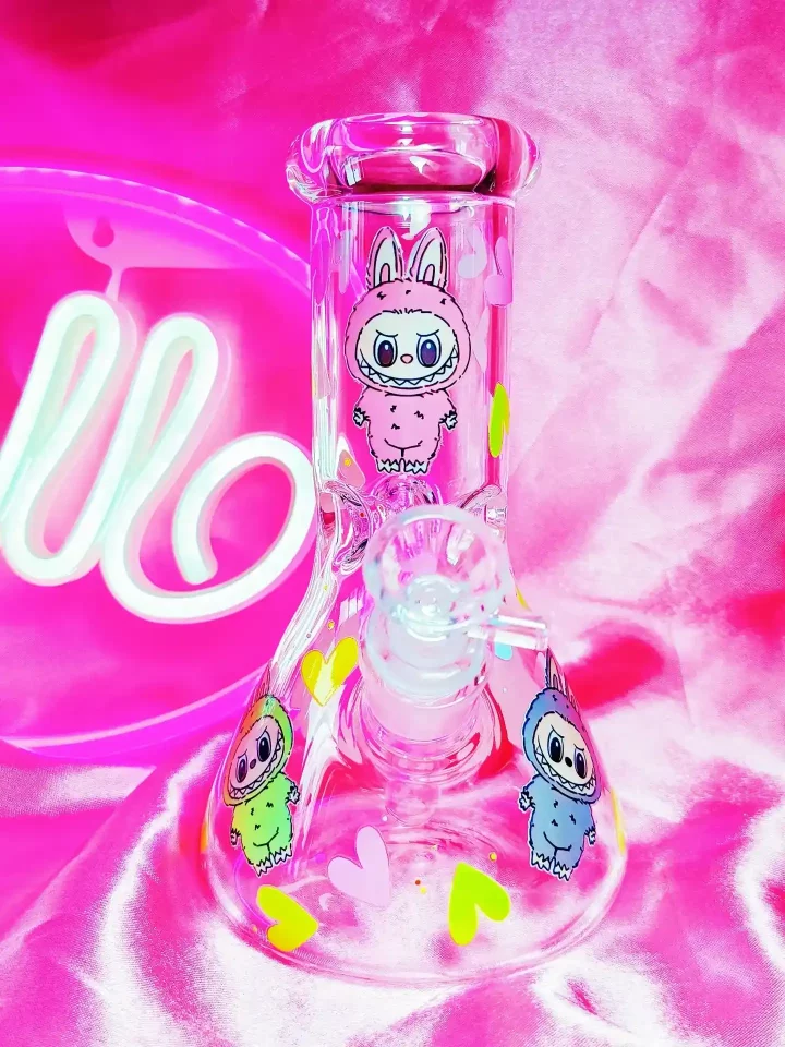 Exciting Macarons Labubu Glass Bong