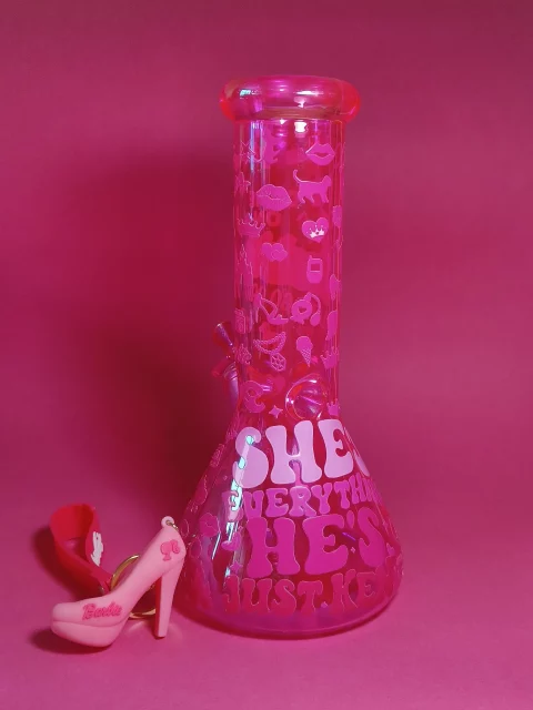 Hot Pink Barbie Dreamhouse Sparkling Bong - Image 6
