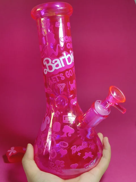 Hot Pink Barbie Dreamhouse Sparkling Bong - Image 5