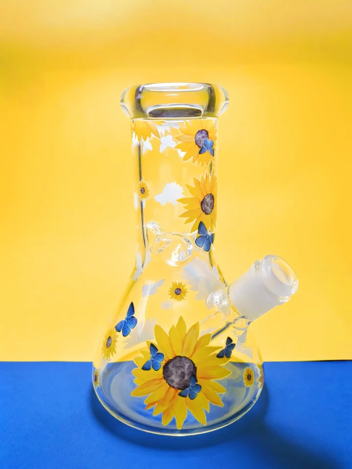 Sunshine Bloom Sunflower Beaker Bong