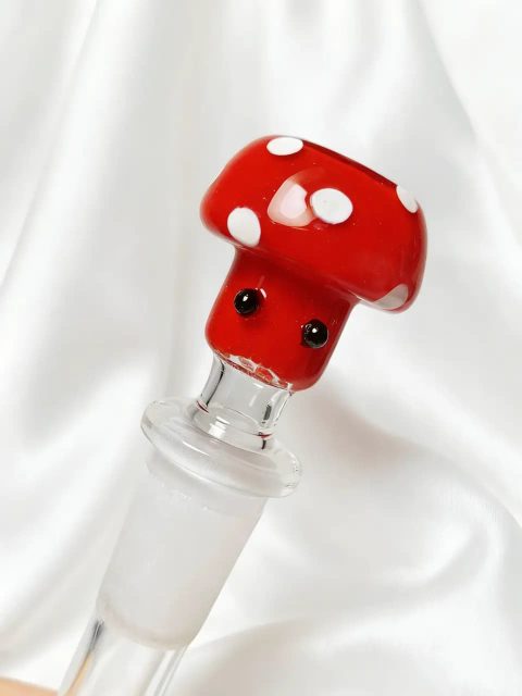 14mm Red Mushroom Glass Bong Bowl | Fairy Forest Cutie 14mm Red Mushroom Glass Bong Bowl | Fairy Forest Cutie