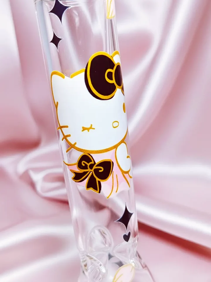 Black & Gold Hello Kitty Beaker Glass Bong | Elegant & Mysterious Black & Gold Hello Kitty Beaker Glass Bong | Elegant & Mysterious