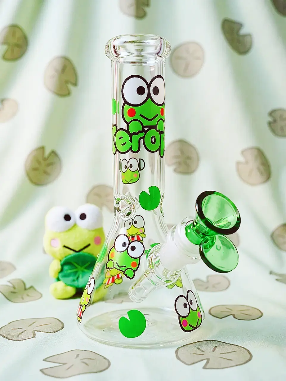 Keroppi Pond-Theme Beaker Glass Bong Green Paradise