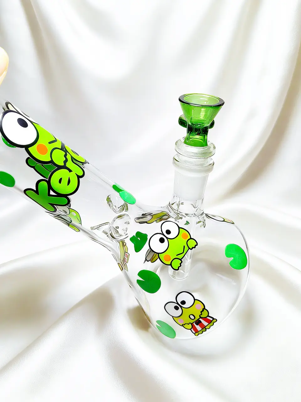 Keroppi Pond-Theme Beaker Glass Bong Green Paradise
