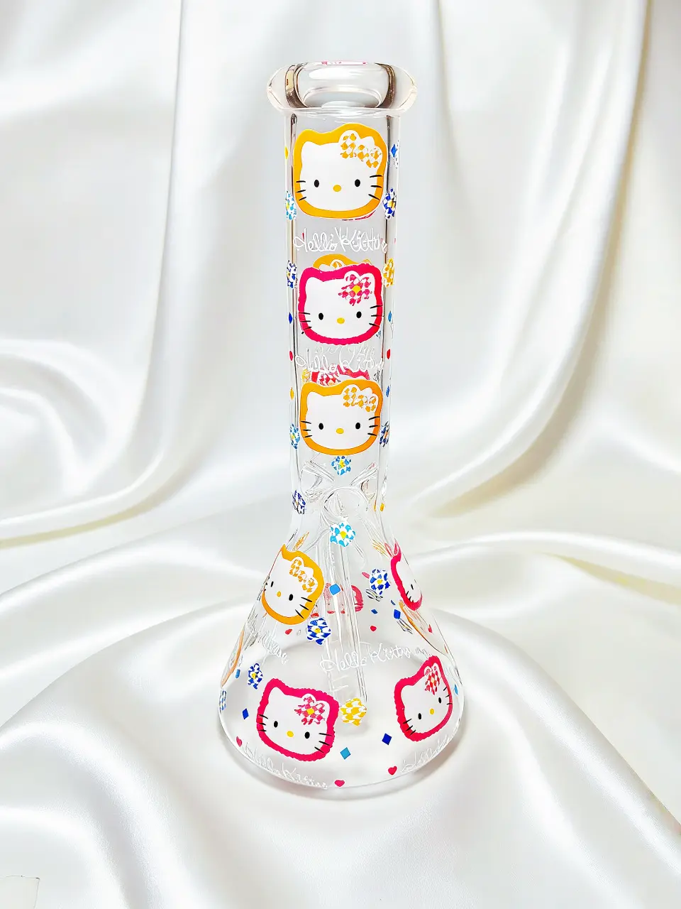 Hello Kitty Classic Floral Pop Art Beaker Glass Bong | Vintage Glow