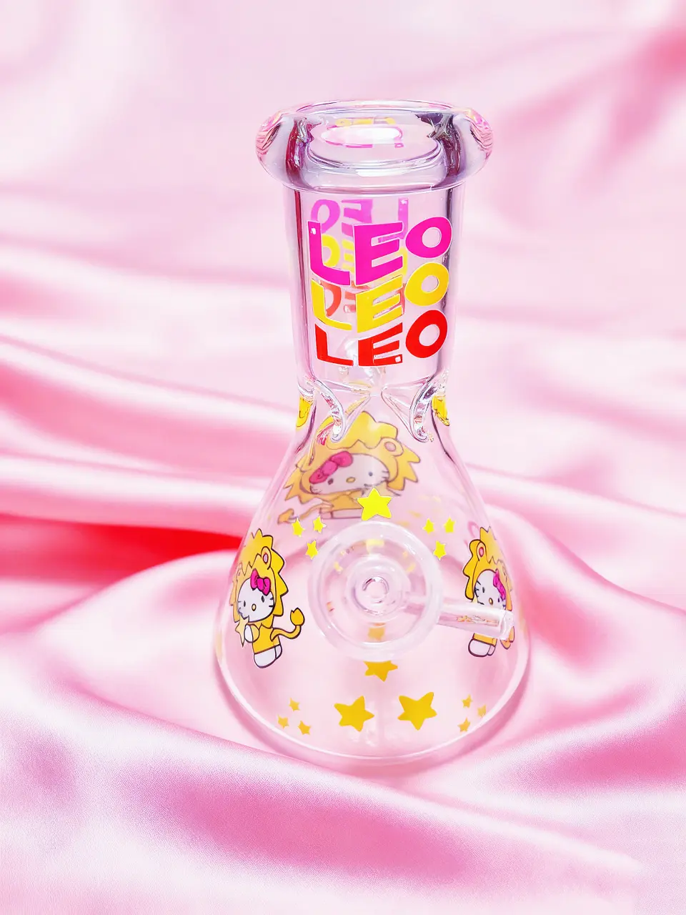 Hello Kitty Leo Zodiac Beaker Glass Bong | Roaring Charm♌
