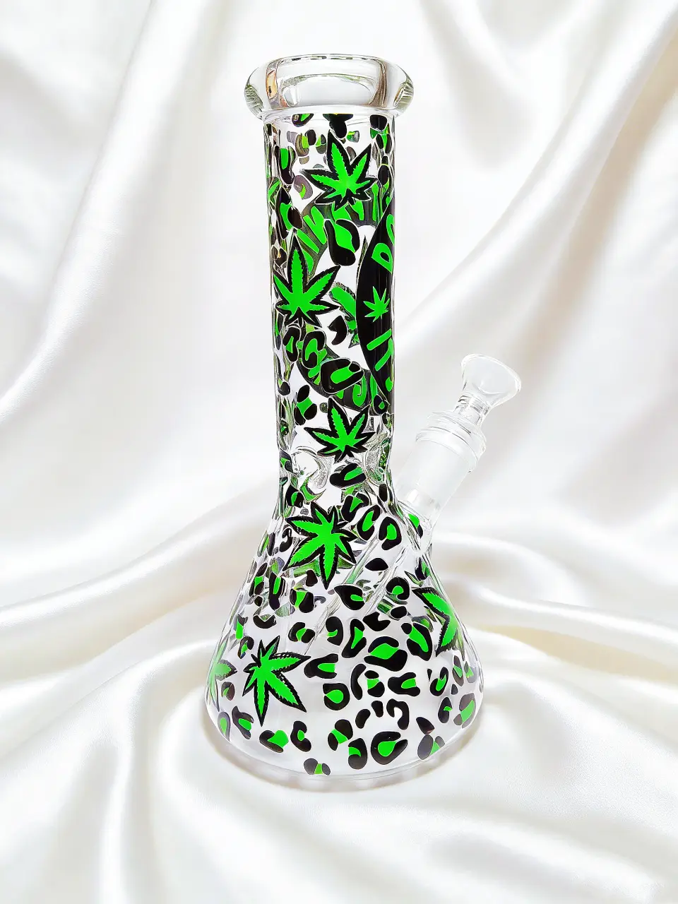 “It’s Organic” Leopard Beaker Glass Bong | Jungle Rules