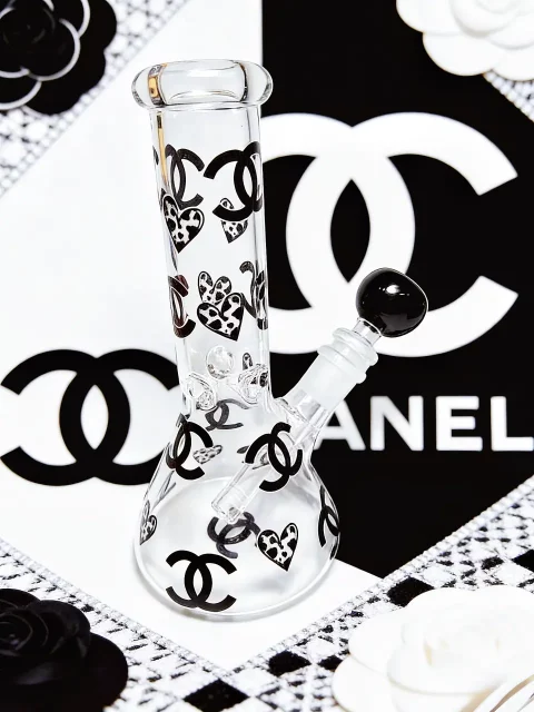 Luxury Chanel-Inspired Beaker Glass Bong | Chic Noir