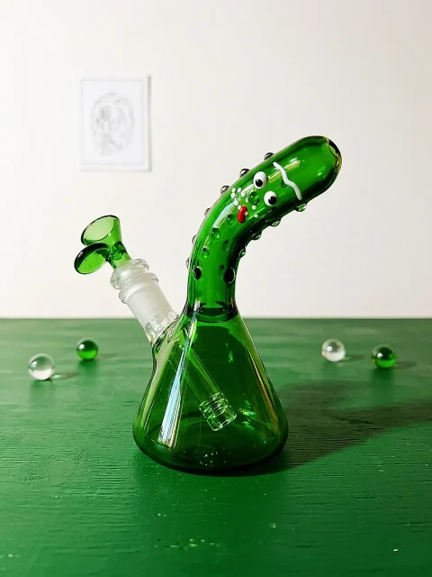 3D Pickle Rick Character Beaker Glass Bong