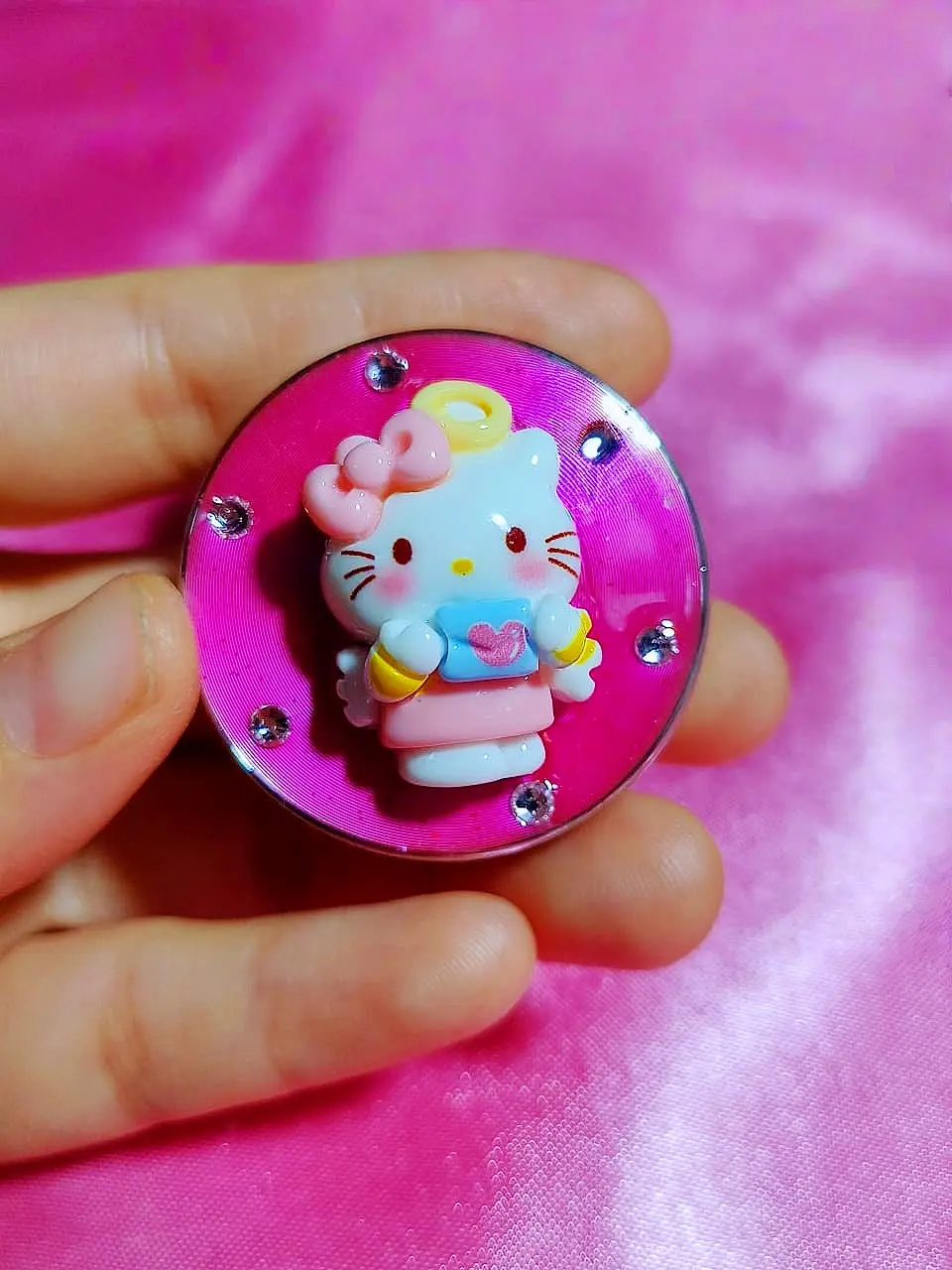 Barbie Pink Hello Kitty Mini Grinder | Rhinestone Glam with Dreamy Charm