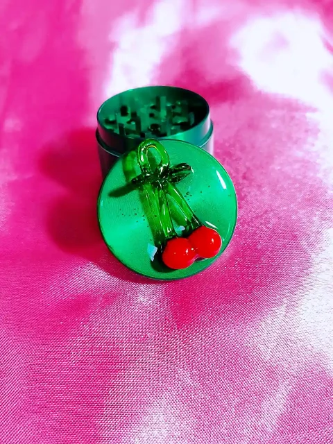 🍒 Cherry Blossom Mini Grinder | Forest Green with Glass Cherry Charm