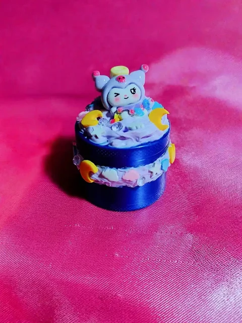 💜 Kuromi Dream Mini Grinder | Midnight Blue with Dark Sweet Charm