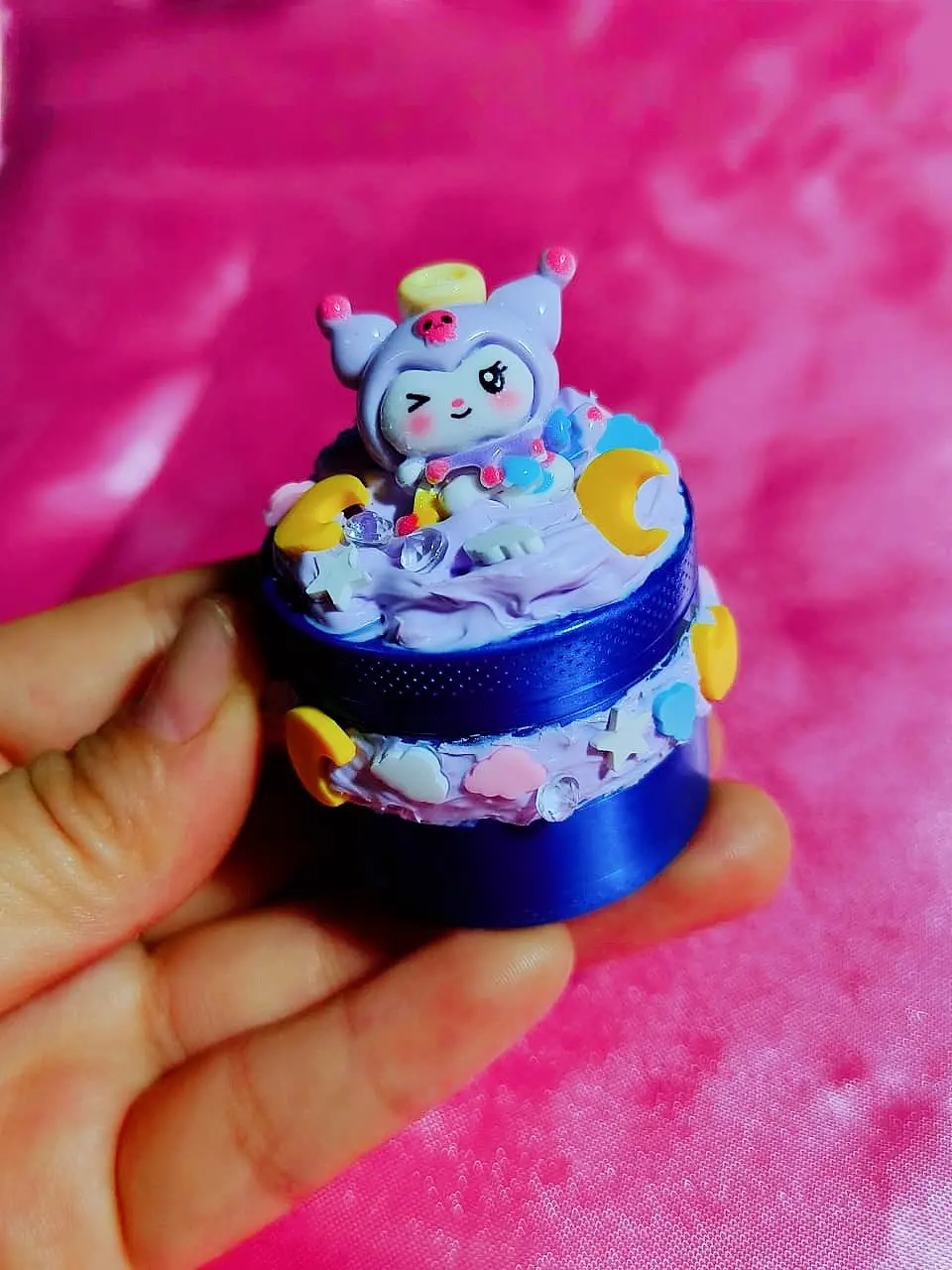 💜 Kuromi Dream Mini Grinder | Midnight Blue with Dark Sweet Charm