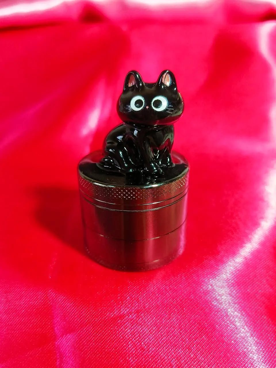 Sitting Kitty Herb Grinder | Cute Black Cat Companion