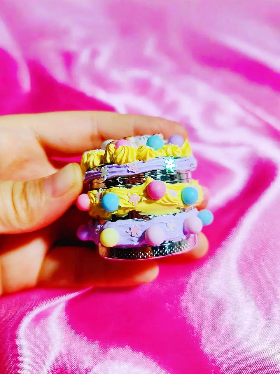 🍭 Sweet Candy Hello Kitty Mini Grinder | 3D Pastel Charm with Playful Magic