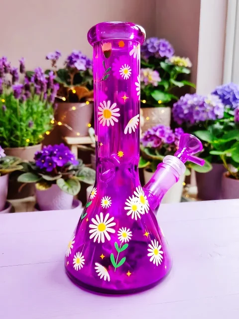 Daisy Dream Purple Flower Beaker Glass Bong | Blooming Garden Fantasy Daisy Dream Purple Flower Beaker Glass Bong | Blooming Garden Fantasy