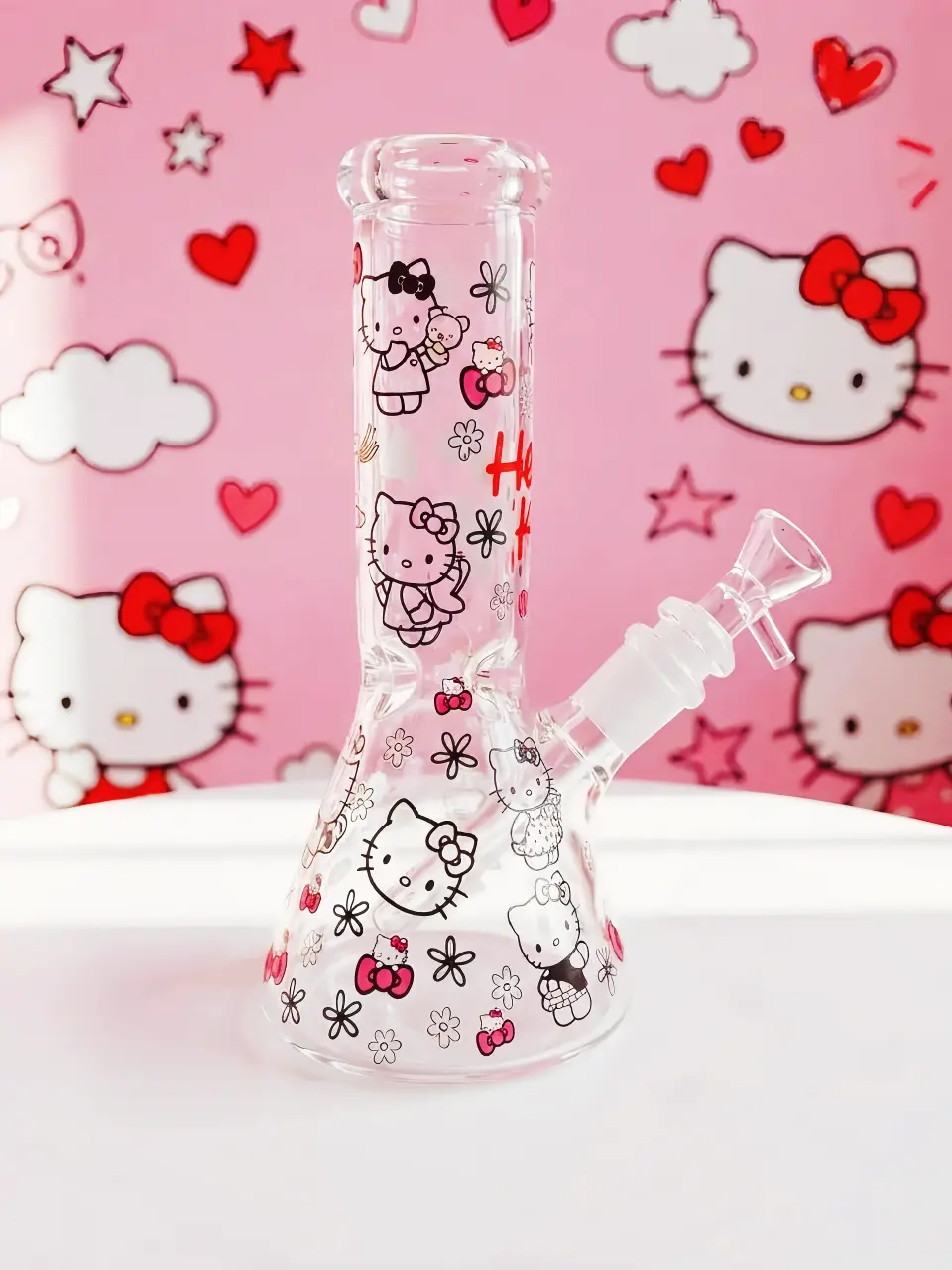 Hello Kitty All-Over Print Glass Bong – Black & Red Iconic Style