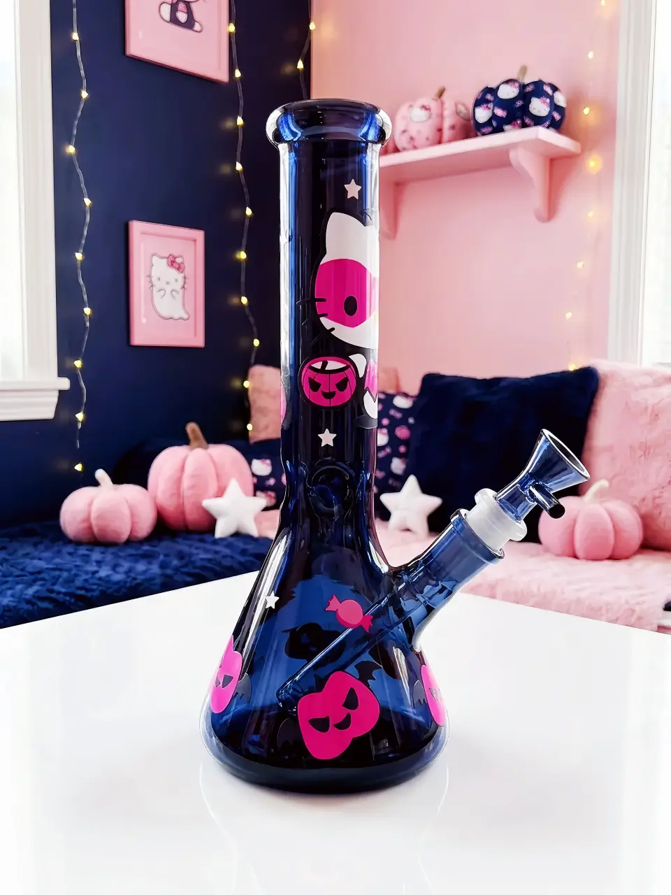 🎃 Hello Kitty Halloween Glass Bong | Trick or Sweet