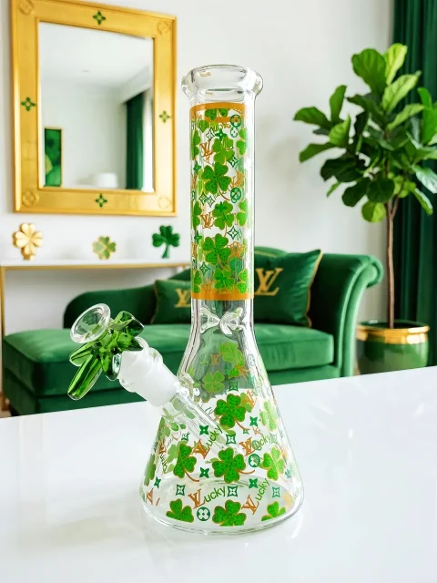 🍀 LV Lucky Clover Glass Bong | Golden Fortune 🍀 LV Lucky Clover Glass Bong | Golden Fortune